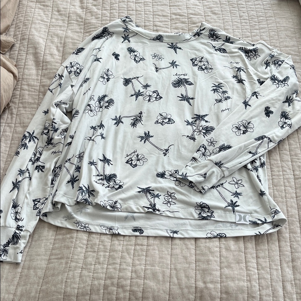 Hurley Women’s Size Small Lounge Set - Picture 5 of 6